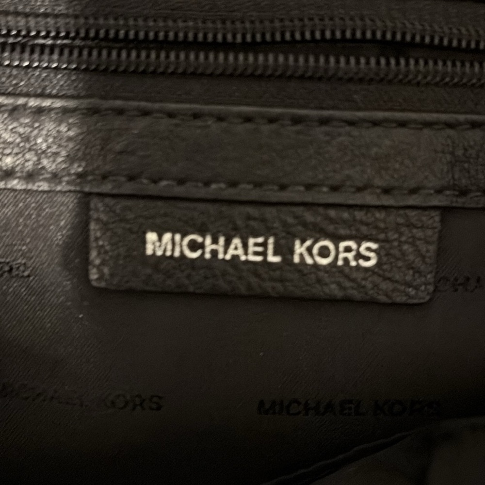 MK Backpack - Picture 6 of 7